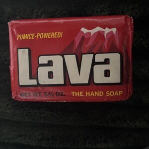 Lava Heavy-Duty Hand Soap Pumice Powered 5.75 oz Bar Vintage 1990 P&G 03758207